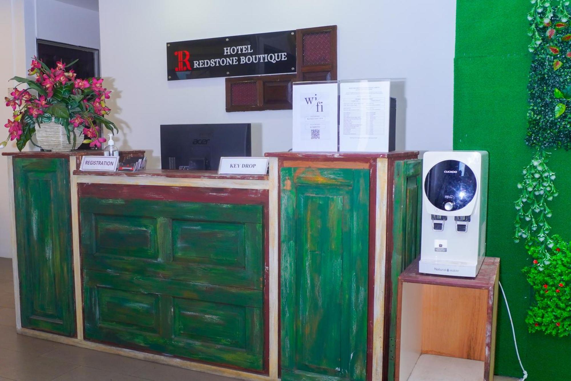 Redstone Boutique Hotel Kuala Lumpur Exterior photo